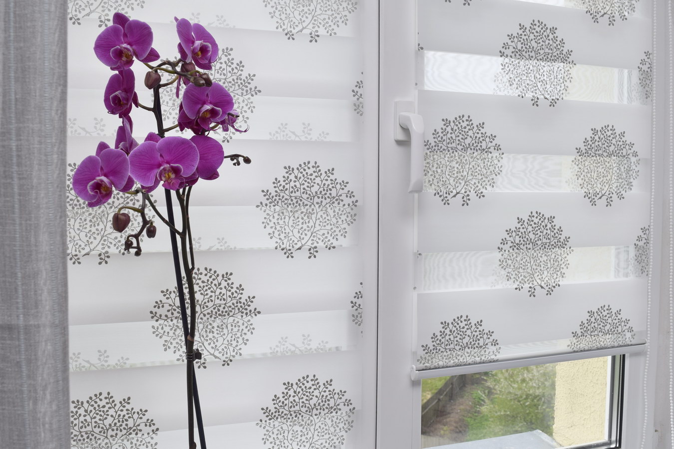 Рольшторы День-Ночь МИНИ СЕРЕБРО DECOR