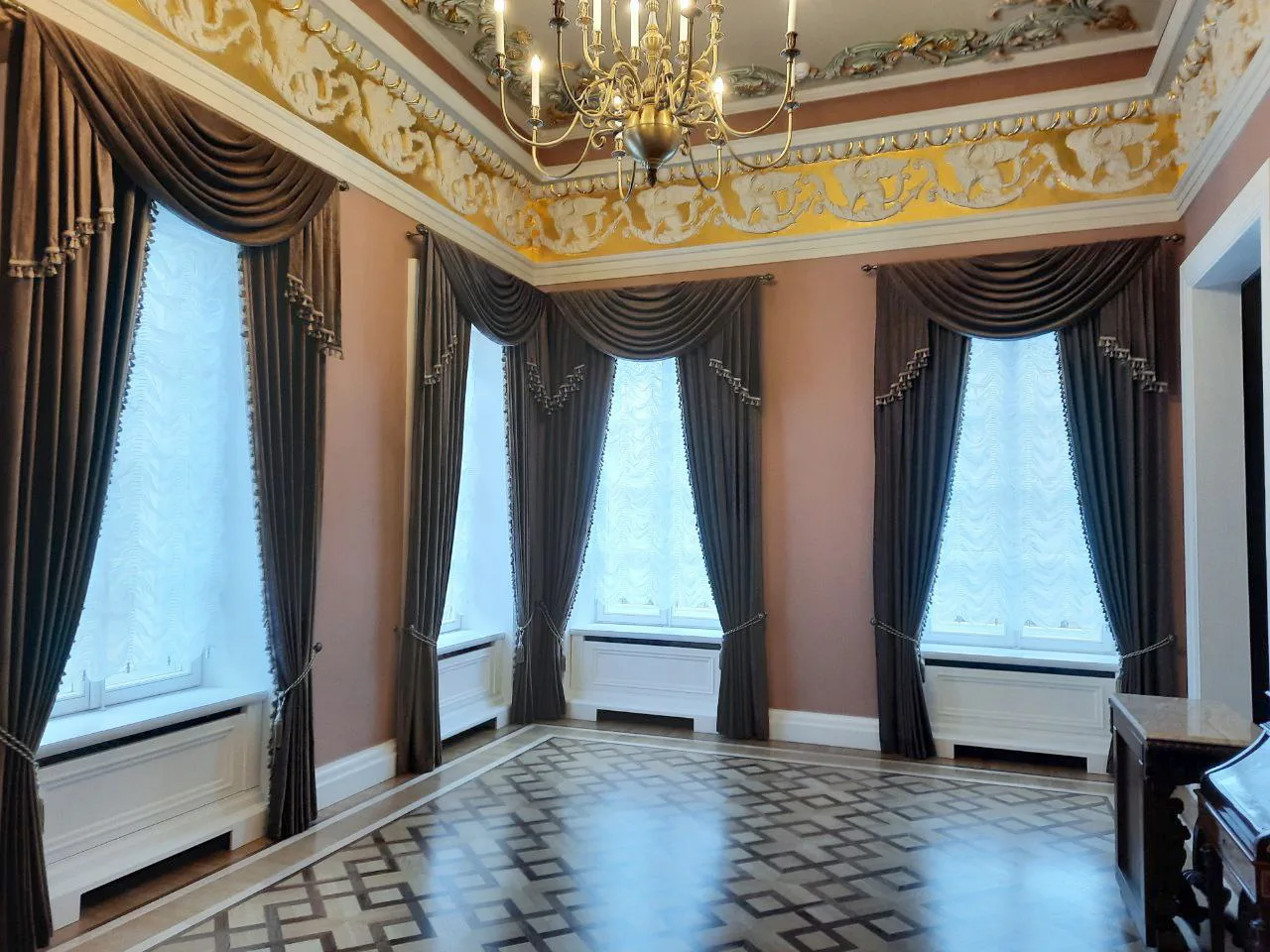 Дворцово-парковый ансамбль Булгаков а/г Жиличи